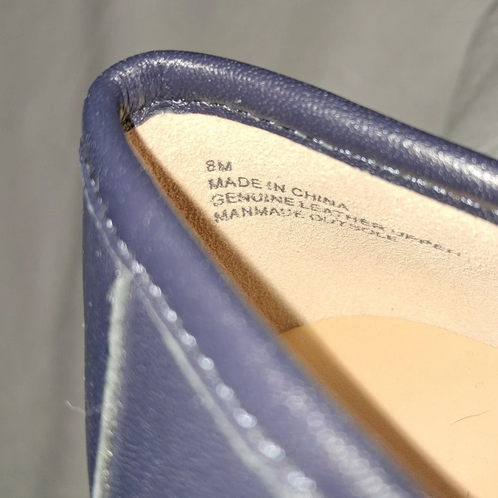 New Talbots Laura Chain Loafers Womens 8M Indigo‎ Blue Leather Slip On Preppy
